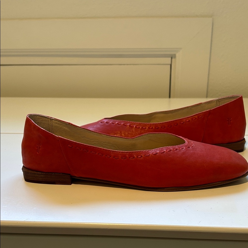 Never worn Frye size 11 Red Women's Ballet Flats - Picture 2 of 7
